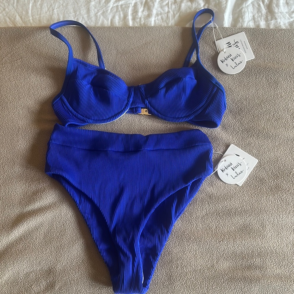 Kulani Kinis Vibrant Blue Ribbed Bikini